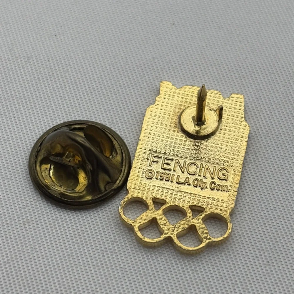 1984 Los Angeles Olympics Fencing Event Lapel Hat Pin White